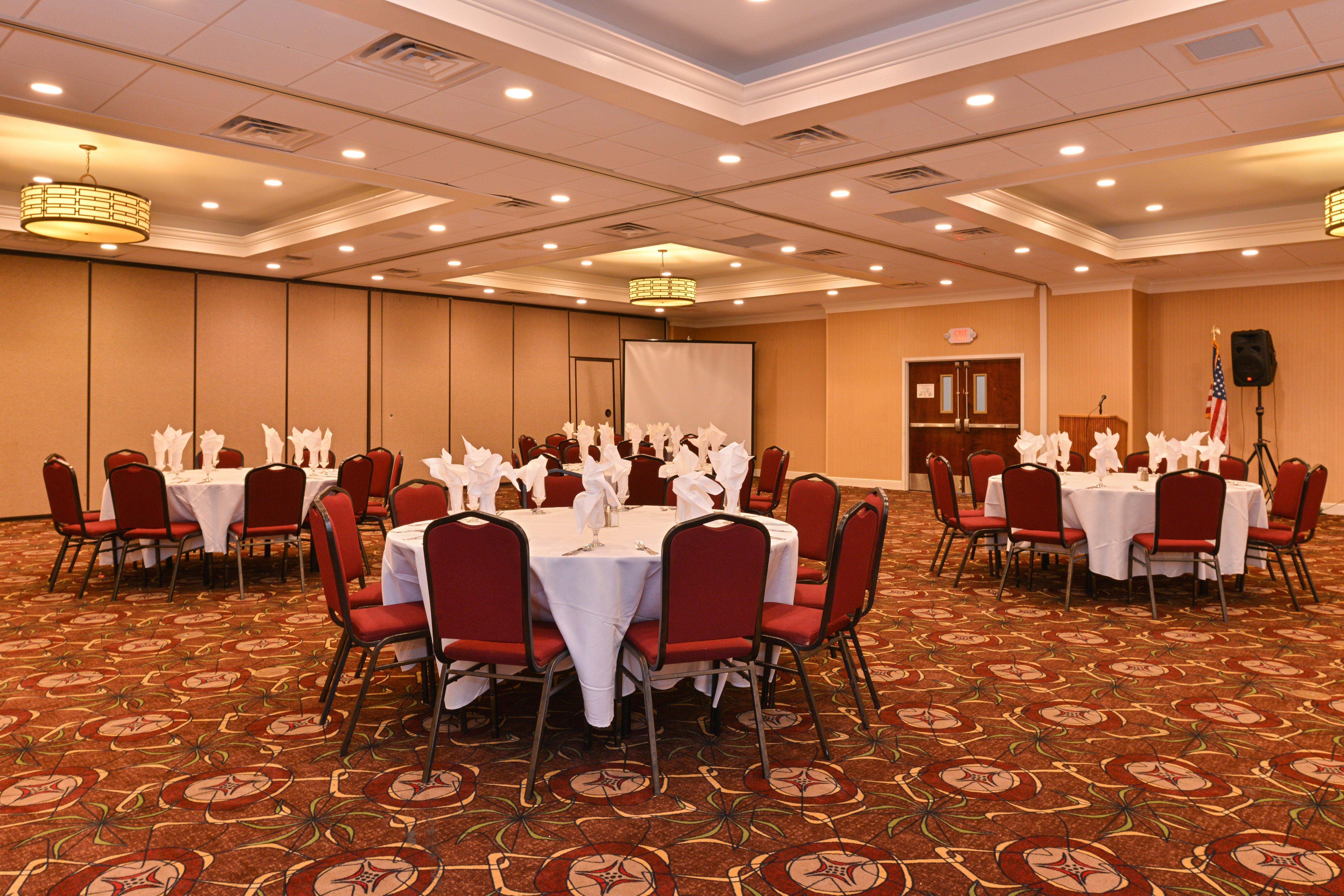 Holiday Inn New London By Ihg Экстерьер фото