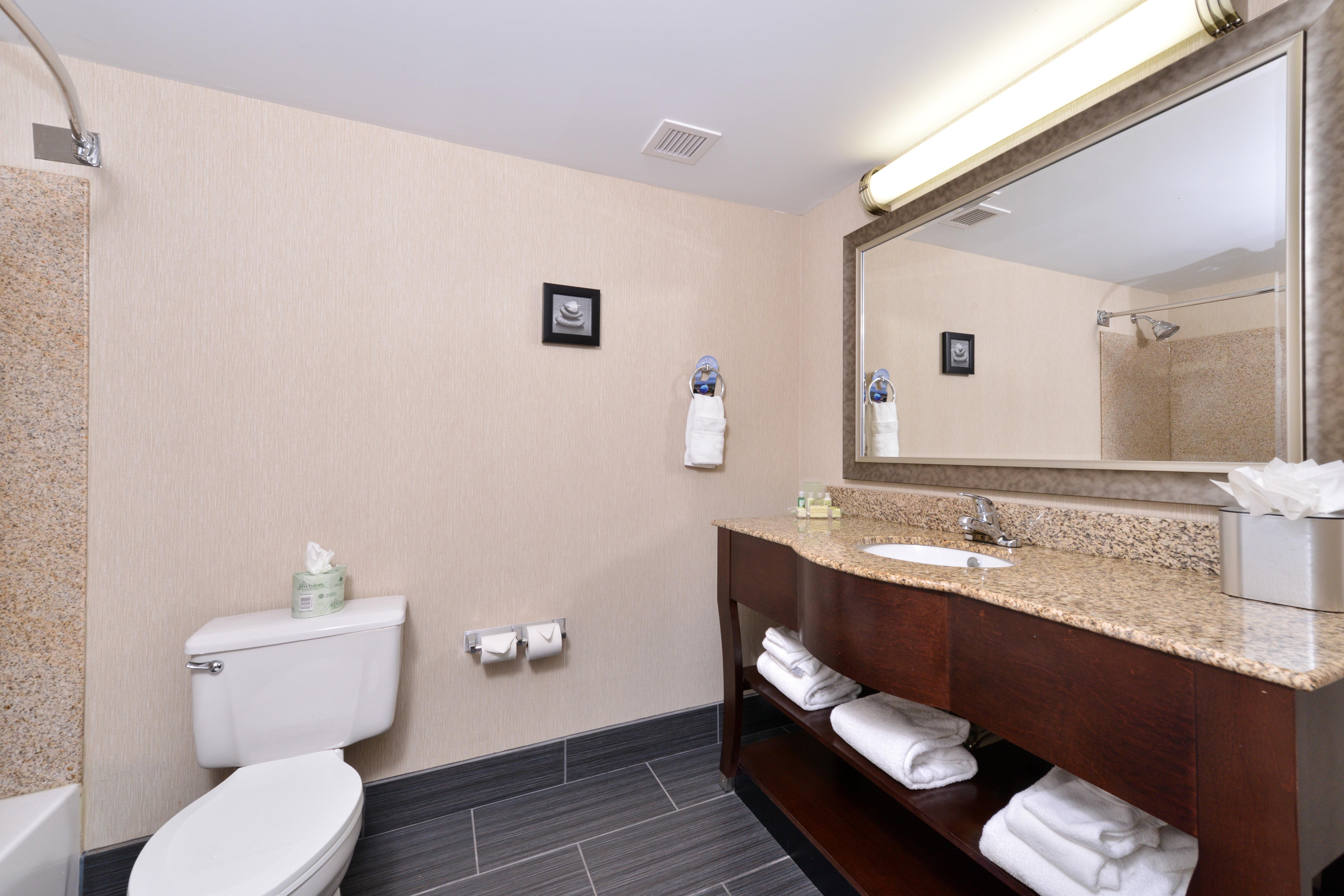 Holiday Inn New London By Ihg Экстерьер фото