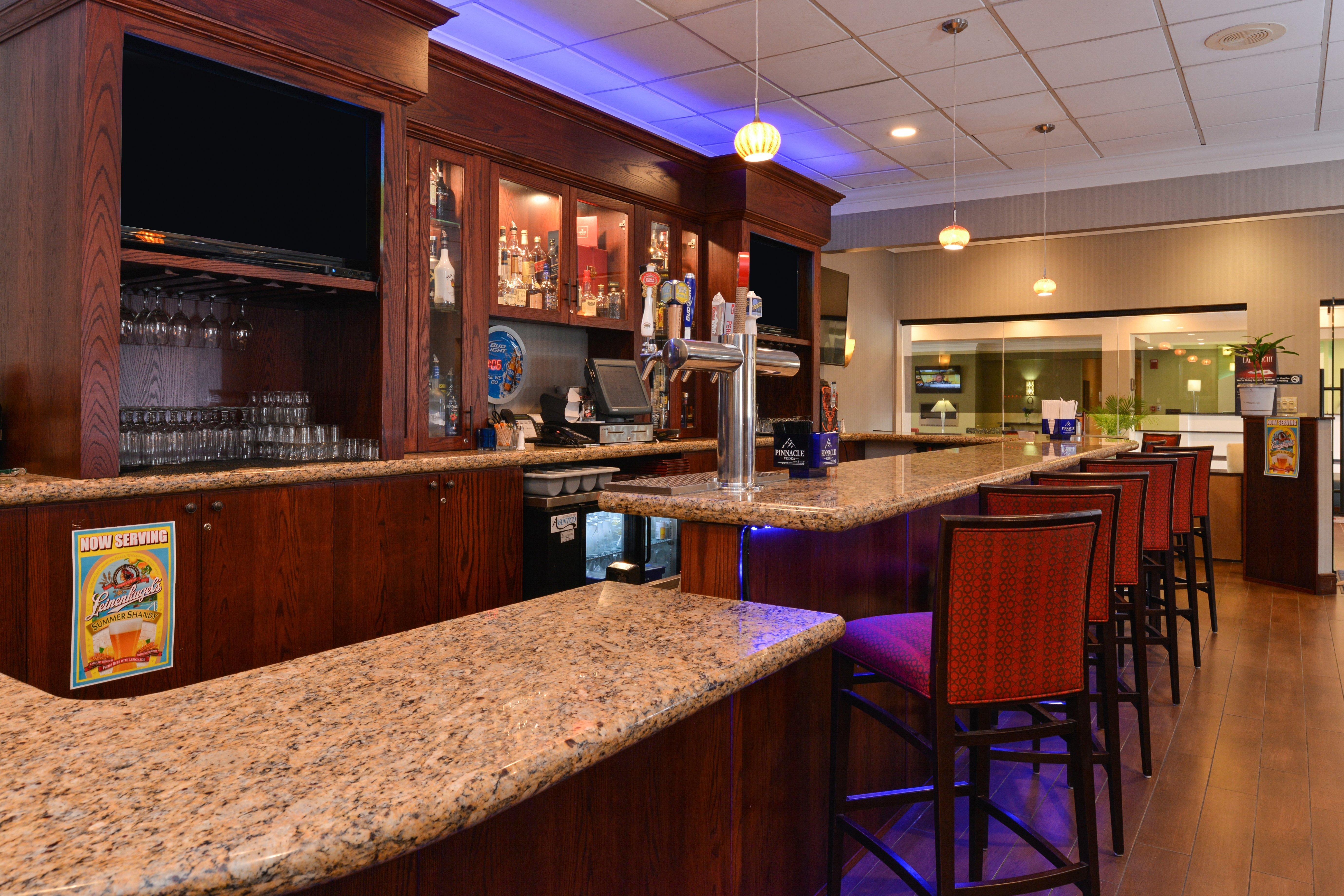 Holiday Inn New London By Ihg Экстерьер фото