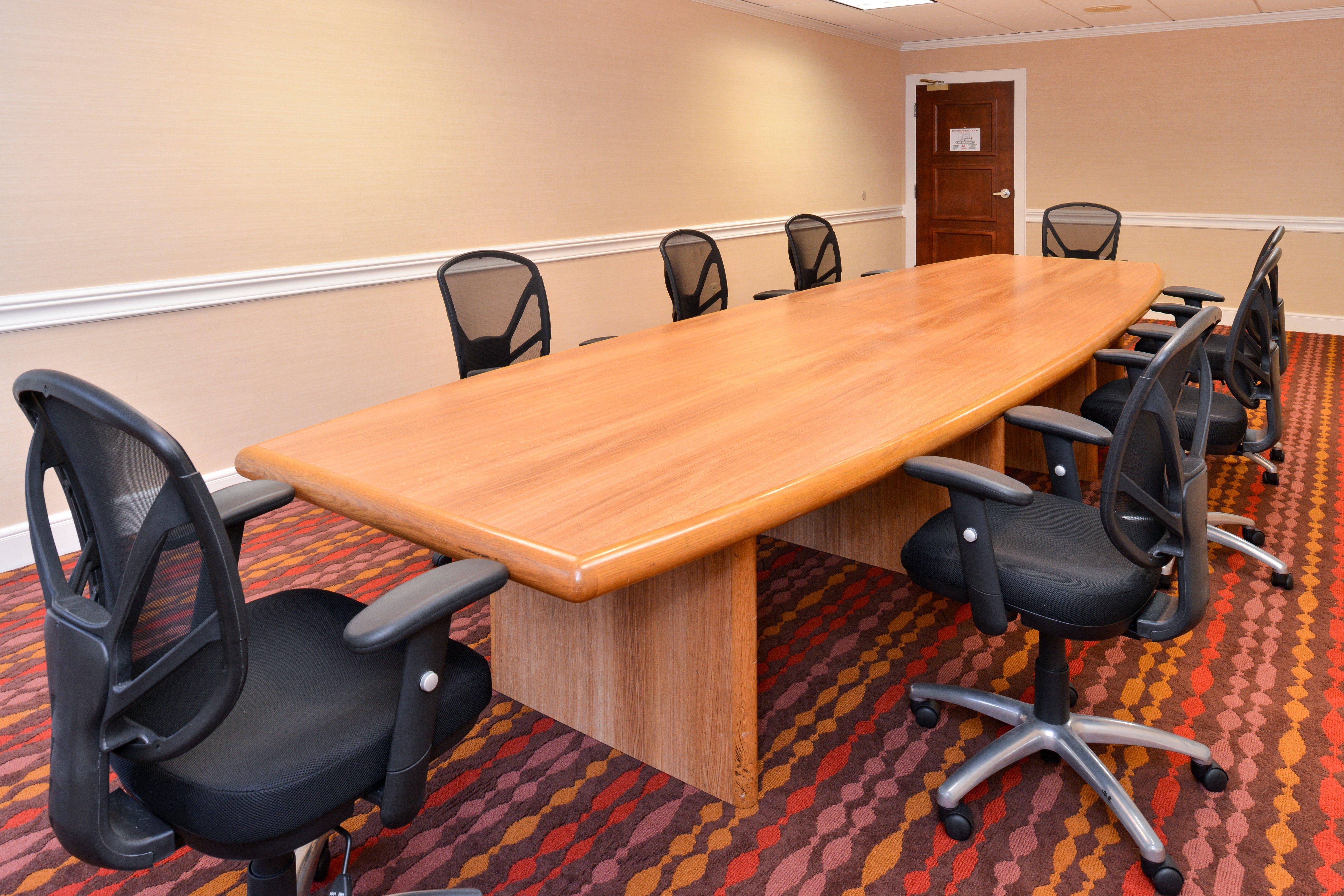 Holiday Inn New London By Ihg Экстерьер фото
