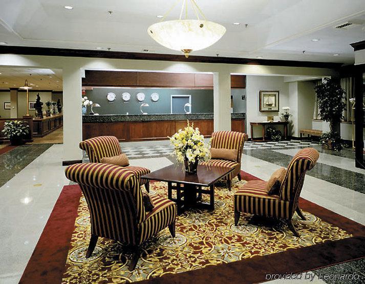 Holiday Inn New London By Ihg Интерьер фото