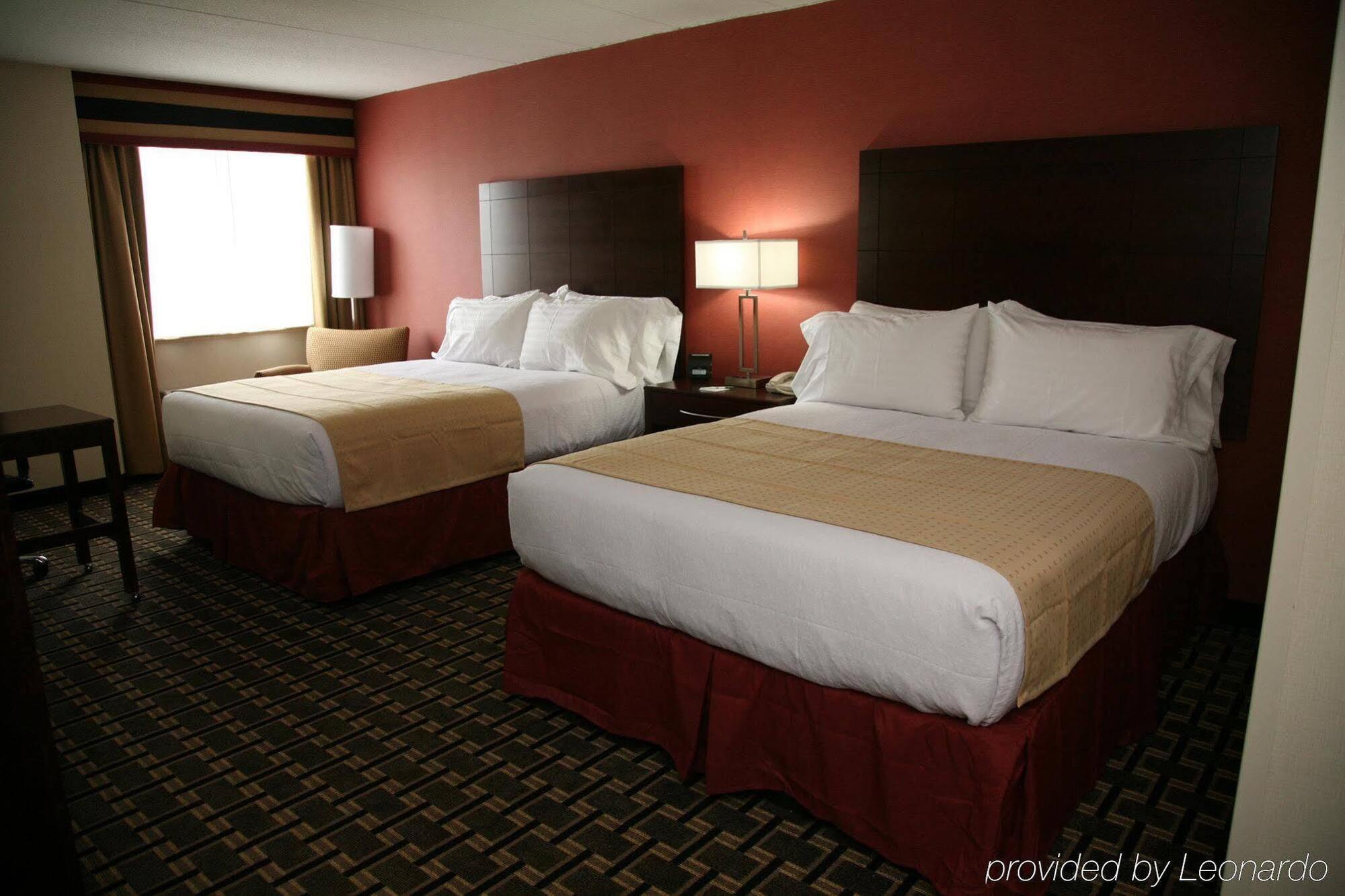 Holiday Inn New London By Ihg Экстерьер фото